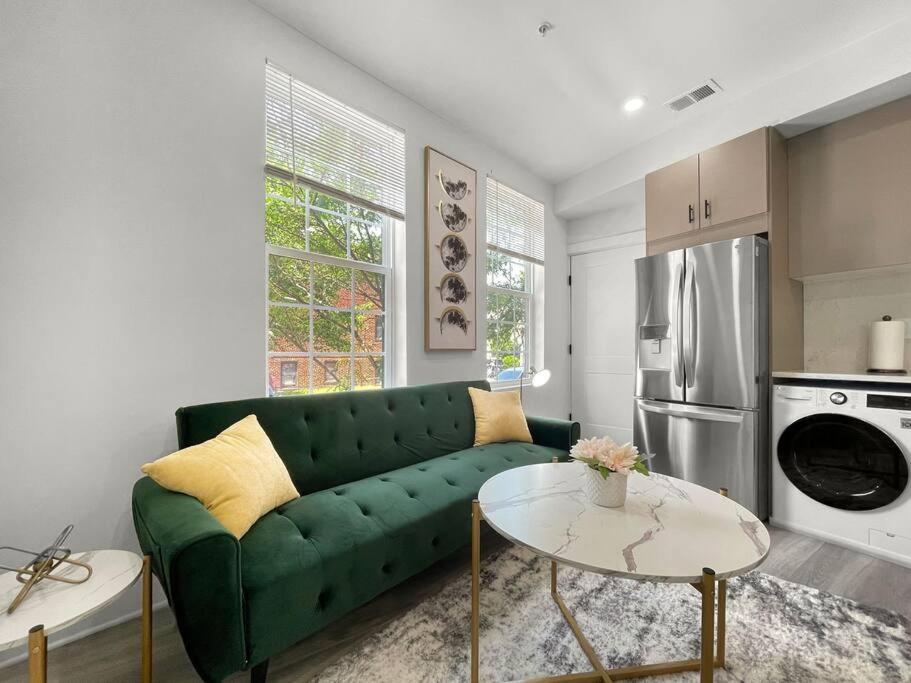 Classy Capitol Hill Apt, Steps From Dc Attraction Washington Ngoại thất bức ảnh